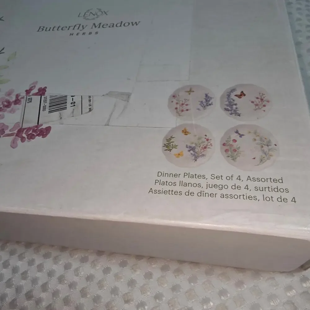 LENOX BUTTERFLY MEADOW HERBS ACCENT PLATES SET OF 4